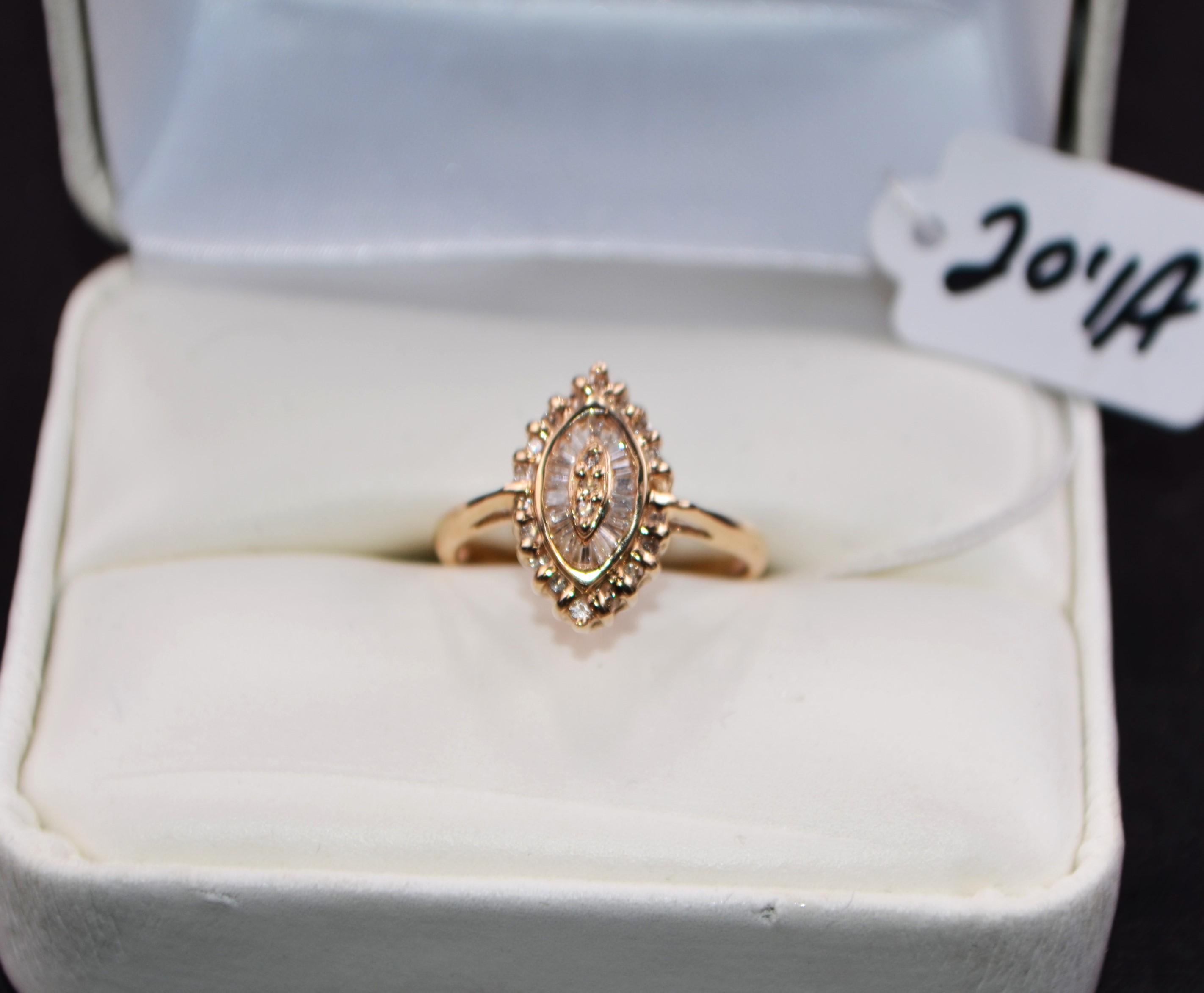 LADIES DIAMOND 10K YELLOW GOLD RING