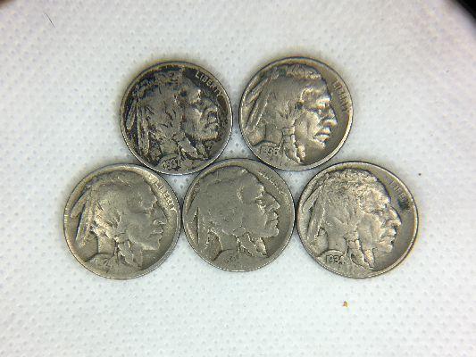 (5) Buffalo Nickels 1924, 1930, 1934, 1936, 1937