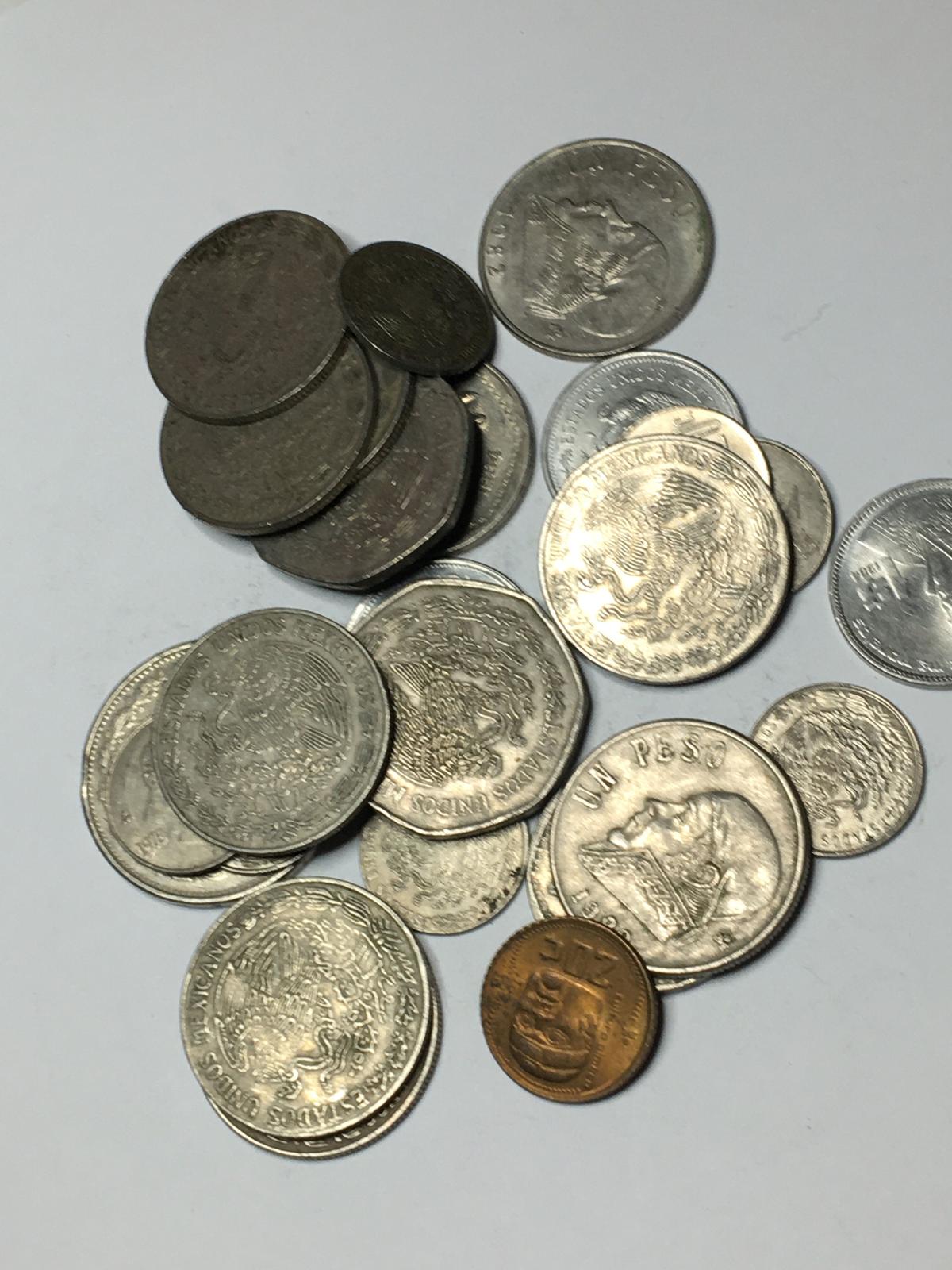 Mexico Vintage Pesos Big Lot 25 Coins 1970 S And 80s