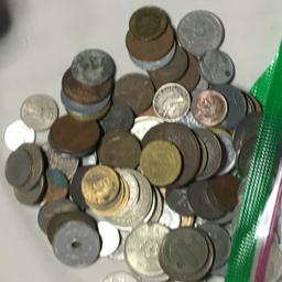1 Pound Of Foreign Coins