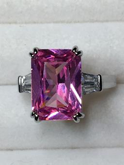 .925 Sterling Silver Ladies 10ct Pink Topaz Ring