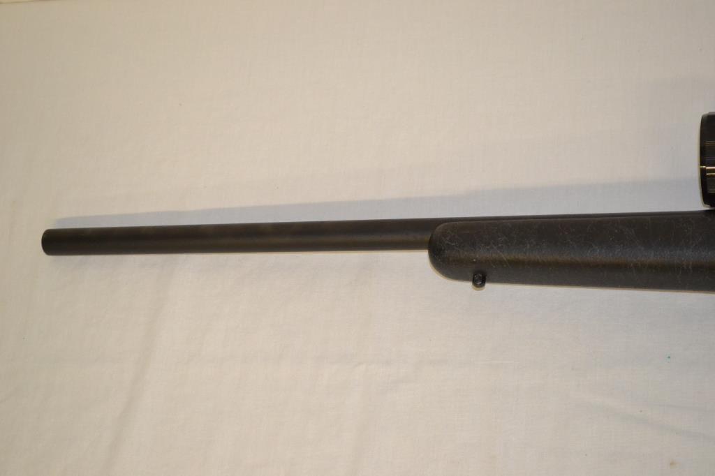 Gun. Remington Model 700 223 cal Rifle