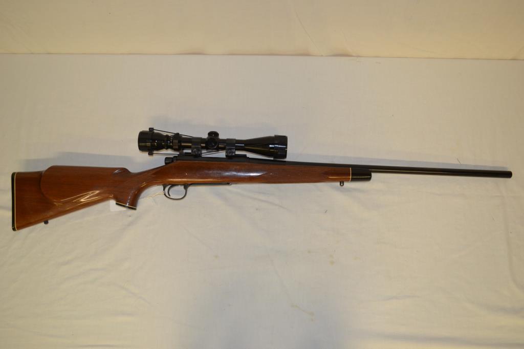 Gun. Remington Model 700 LH BDL 22 / 250 cal Rifle