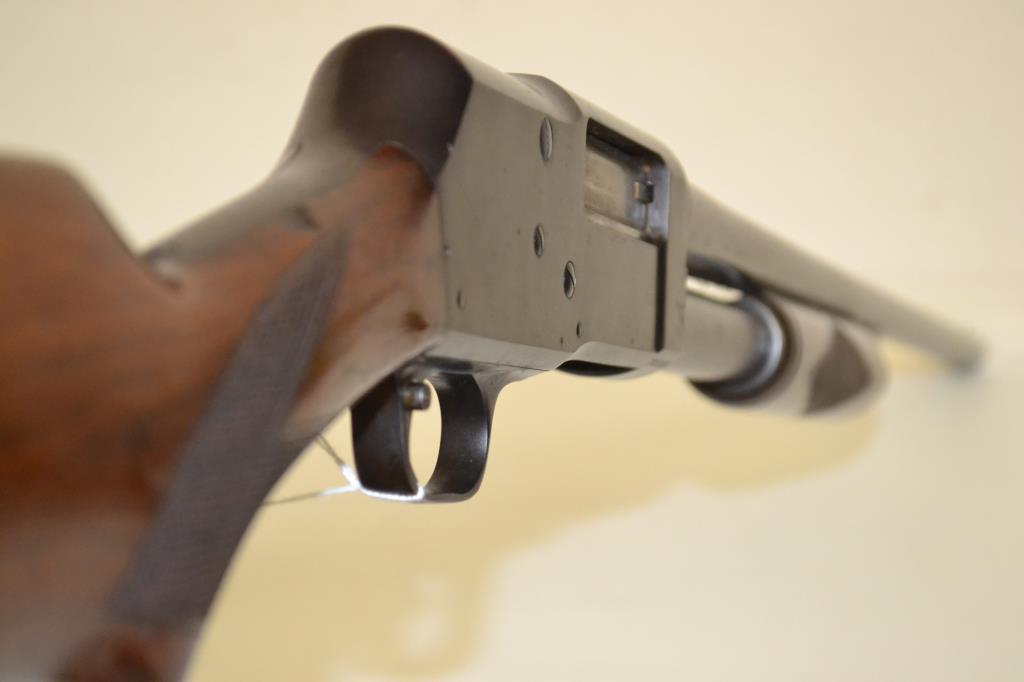 Gun. Wards Westernfield Model 35 16ga Shotgun