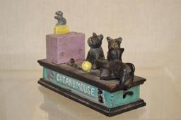 Cast Iron Mechanical Bank. Cat and Mouse