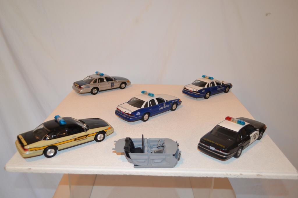 5 Police Cruisers, 1 Police Cruiser Interior