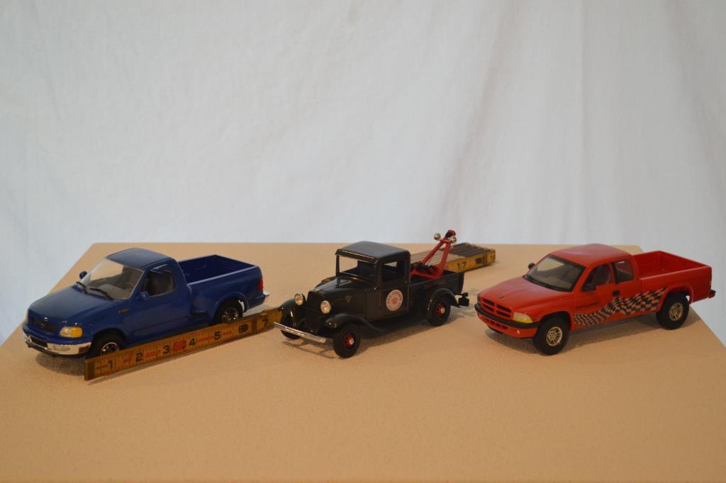 3 Lindberg Model Trucks, 1-25 scale