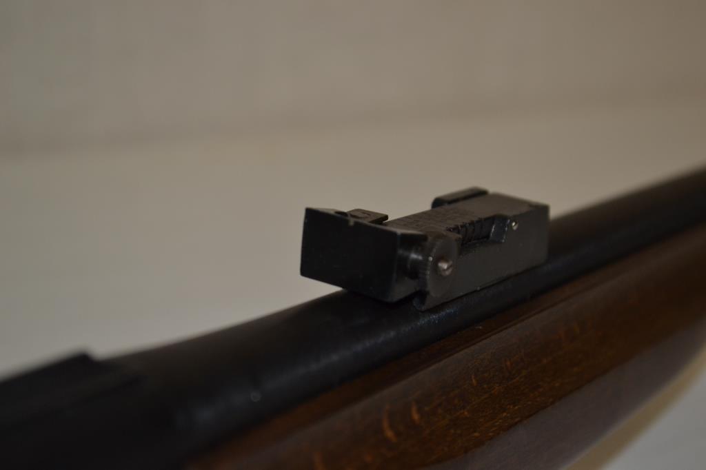 Gun. Mar Model sm84 22 cal Rifle