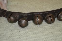 Sleigh Bells. 37 Antique New England #3 Brass Bels