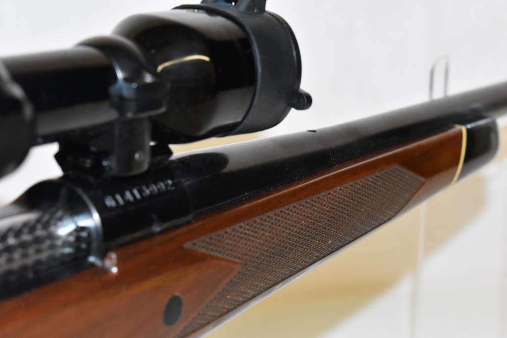 Gun. Winchester 70 XTR 300 Win cal Rifle