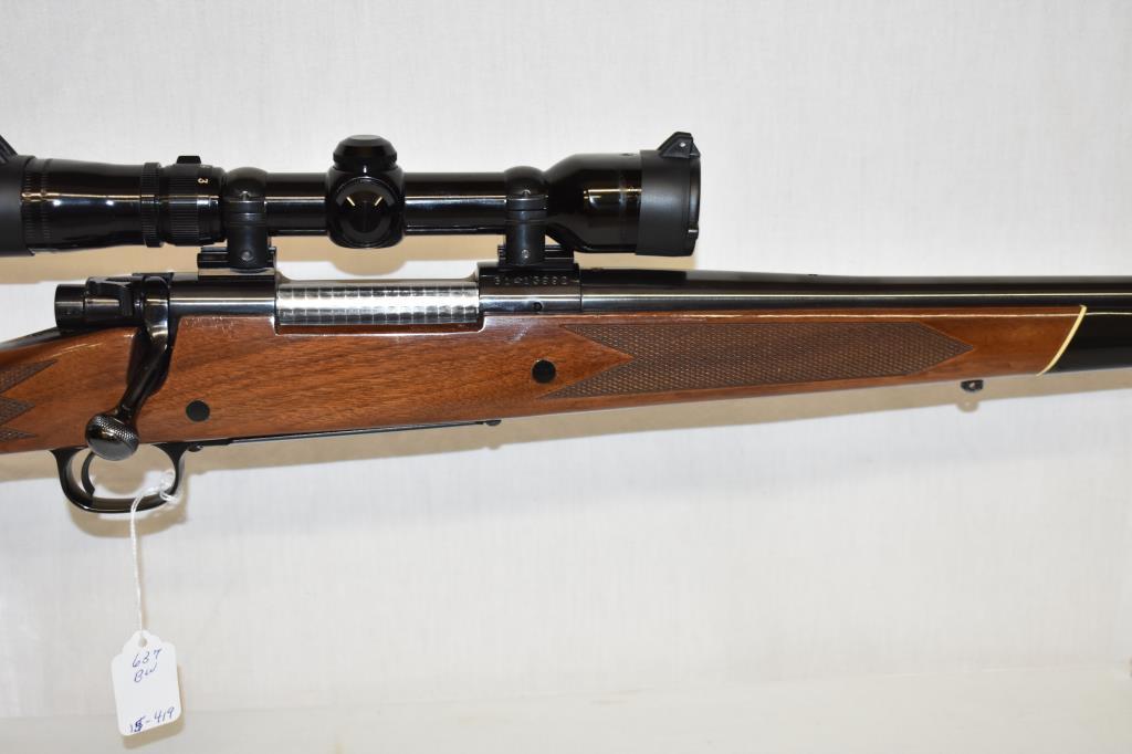 Gun. Winchester 70 XTR 300 Win cal Rifle