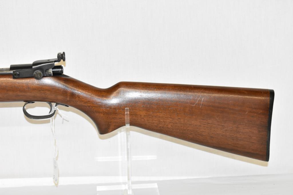 Gun. Winchester Model 72 22 cal. Rifle