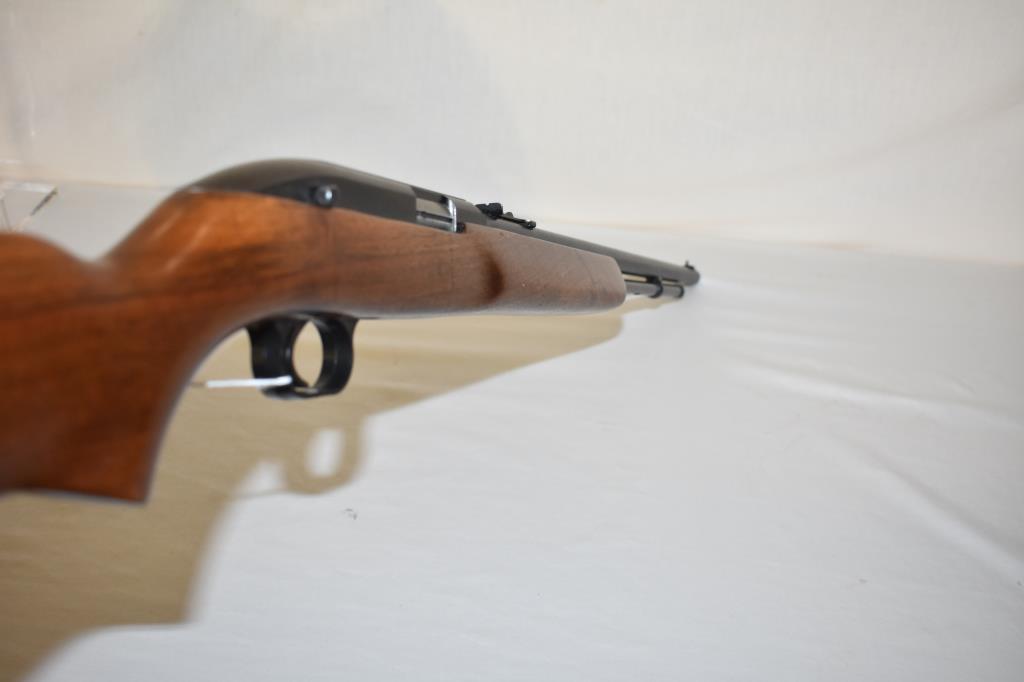 Gun. Winchester Model 77 22 lr cal. Rifle