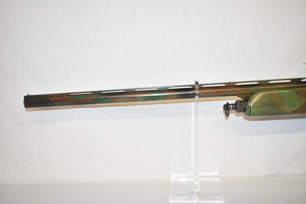 Gun. Beretta Model AL-2 12 ga Magnum Shotgun