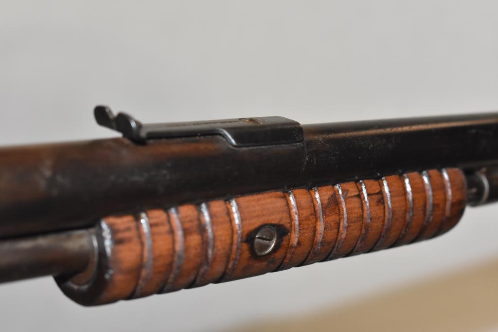 Gun. Winchester Model 1906 22 cal. Rifle