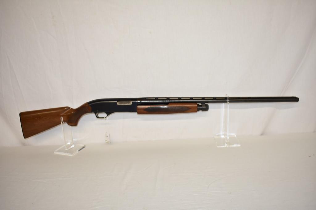 Gun. Winchester Model 1200 20 ga Shotgun