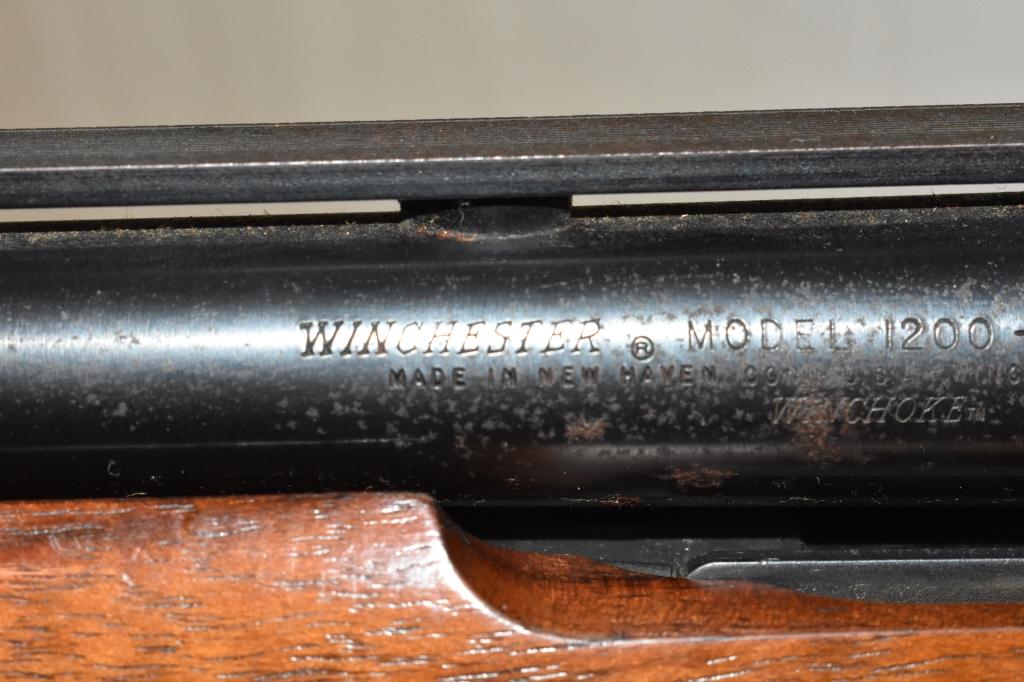 Gun. Winchester Model 1200 20 ga Shotgun