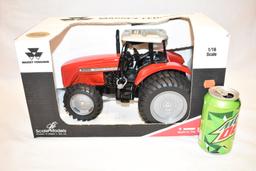 ERTL Scale Models Massey Ferguson 8280 Tractor Toy
