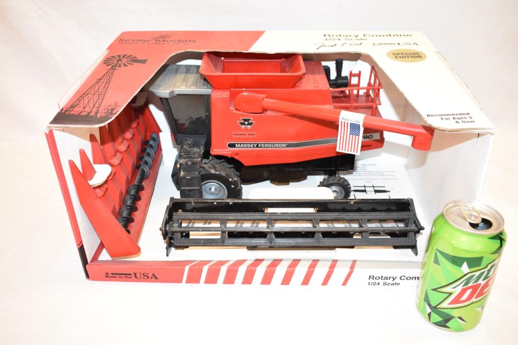 ERTL Massey Ferguson 9790 Rotary Combine Toy