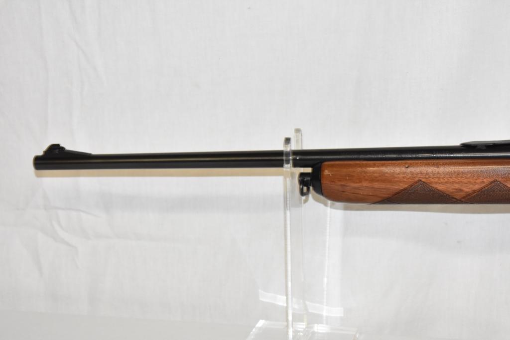 Gun. Remington Model 740 244 cal Rifle