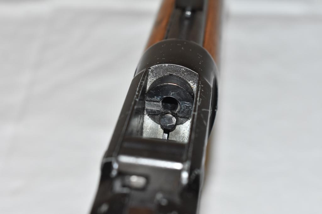 Gun. Ithaca Model M49 22 cal Rifle