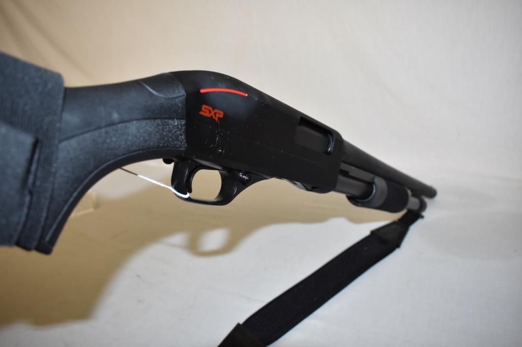 Gun. Winchester Super X pump 12 ga Shotgun