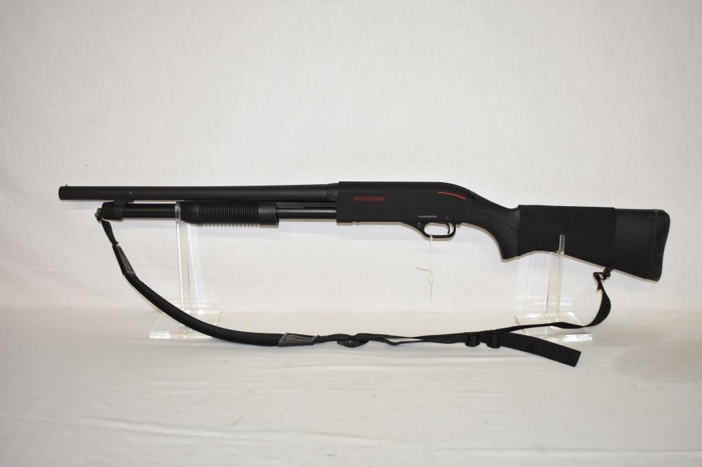 Gun. Winchester Super X pump 12 ga Shotgun