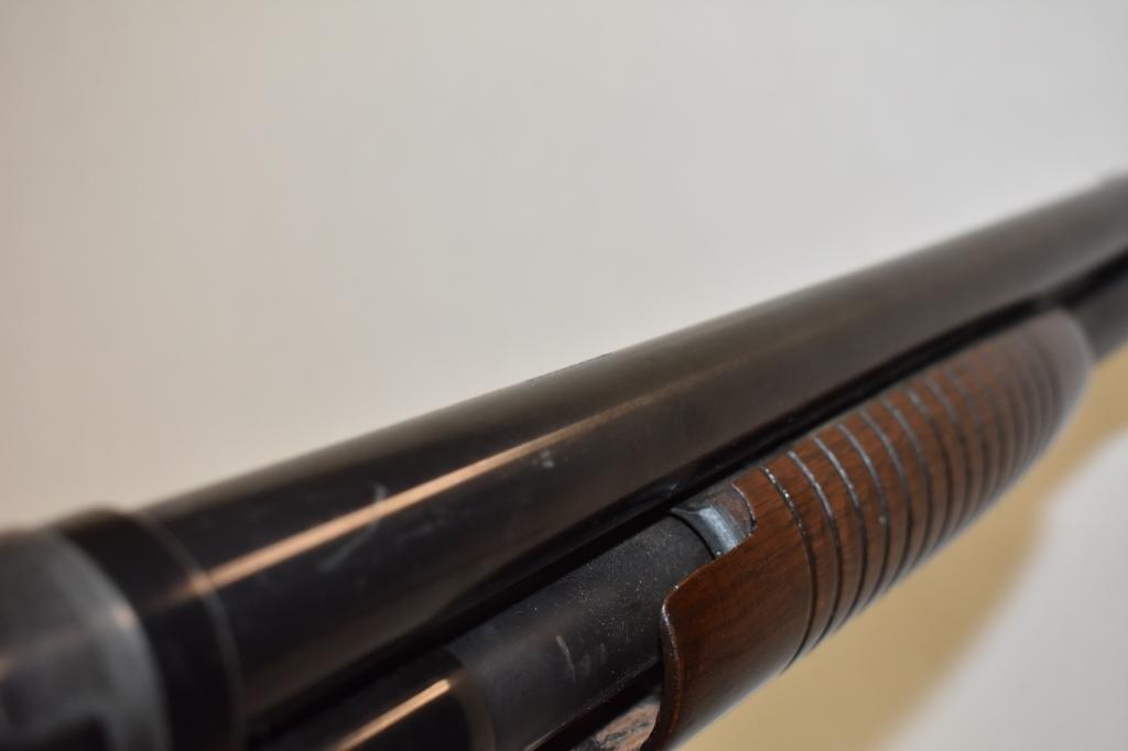 Gun. Winchester 12 Heavy Duck 3” 12 ga Shotgun