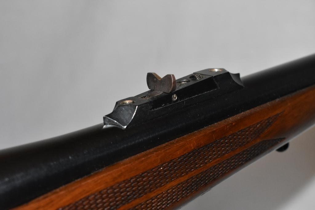 Gun. Winchester Model 70  375 H&H cal Rifle