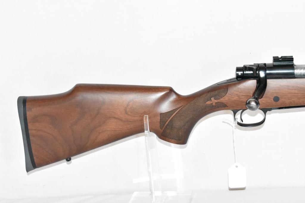 Gun. Winchester Model 70  30-06 cal Rifle