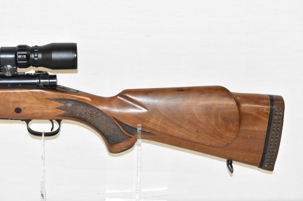 Gun. Winchester Model 70  30-06  cal Rifle