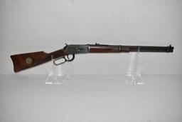 Gun. Winchester 94 Bicentennial 76 3030 cal Rifle