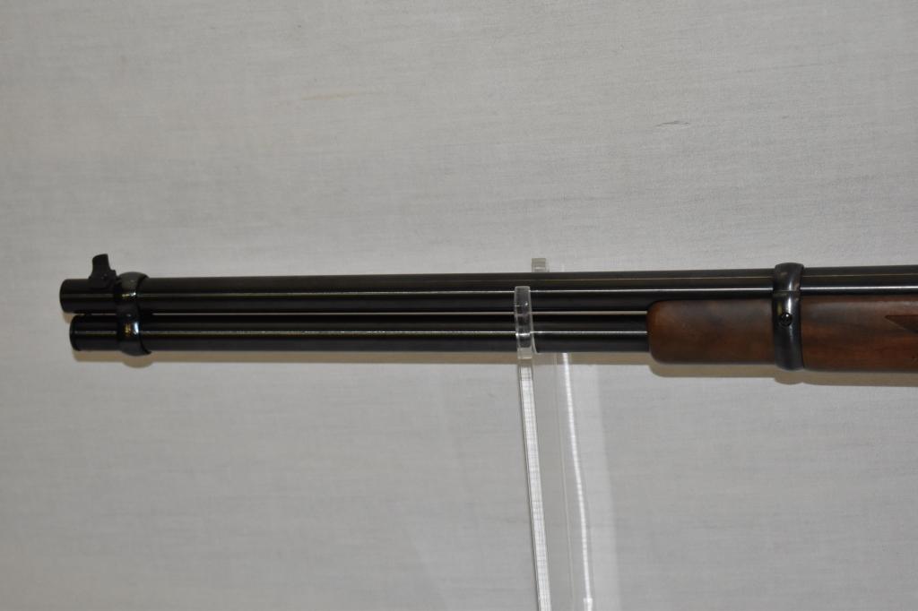 Gun. Winchester 94 Bicentennial 76 3030 cal Rifle