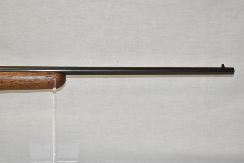 Gun. Remington Model 514 22 cal. Rifle