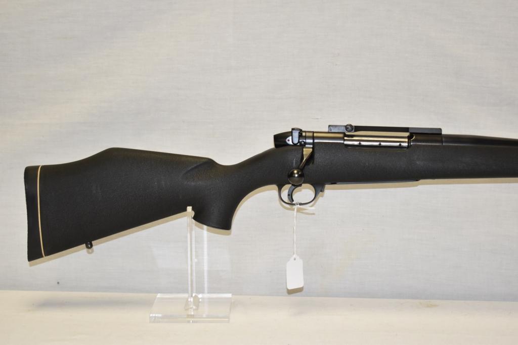 Gun. Weatherby Mark V  7mm Wby Mag cal Rifle