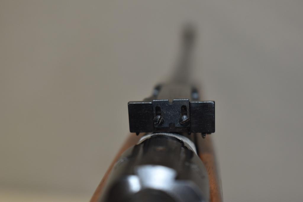 Gun. Anschutz 1430-1434 22 K Hornet cal Rifle