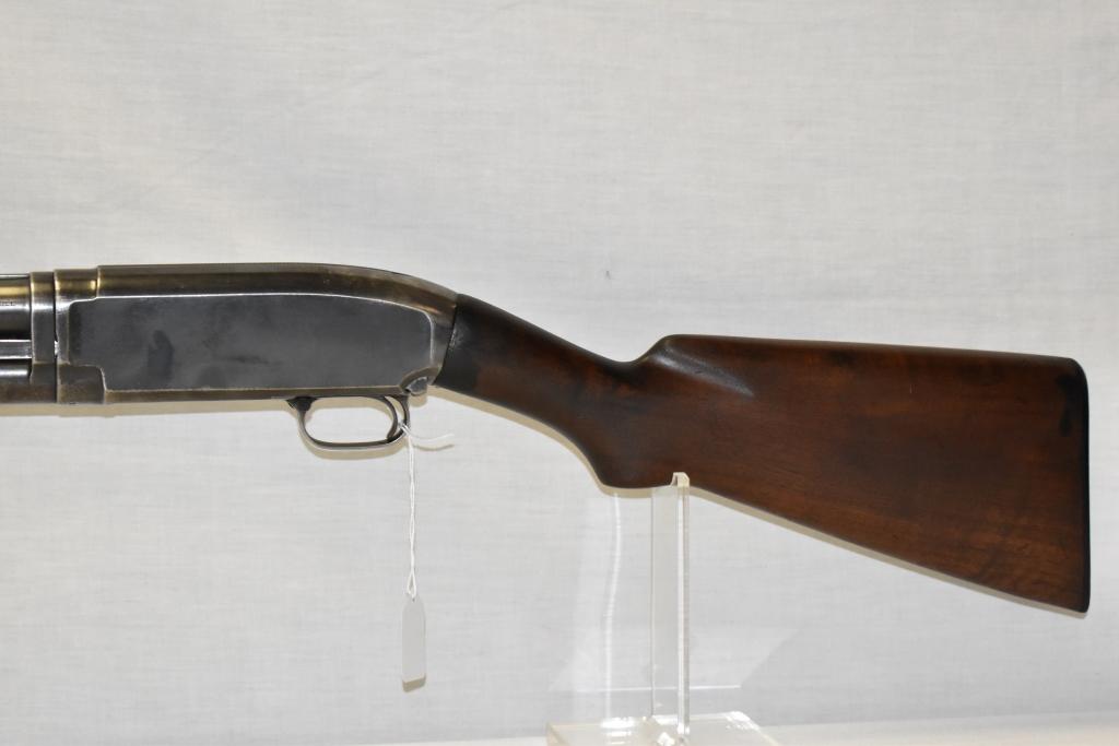 Gun. Winchester Model 12 12 ga Shotgun