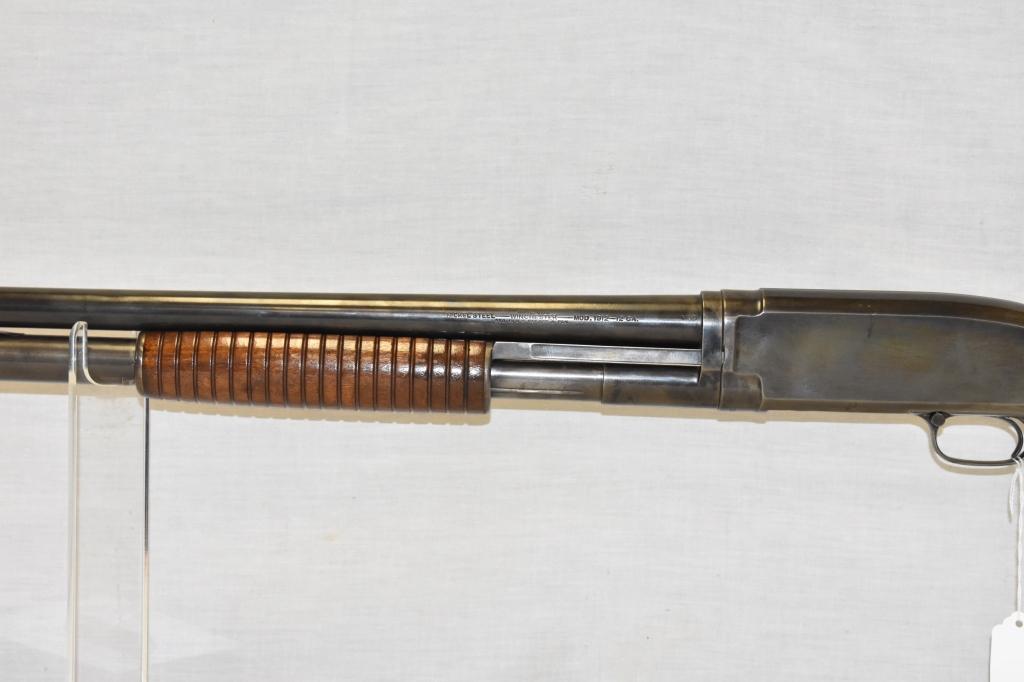 Gun. Winchester Model 1912 12 ga Shotgun