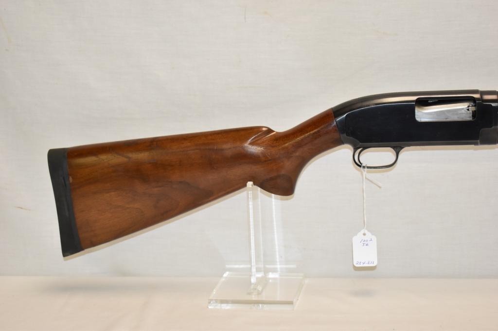 Gun. Winchester Model 12 12 ga Shotgun