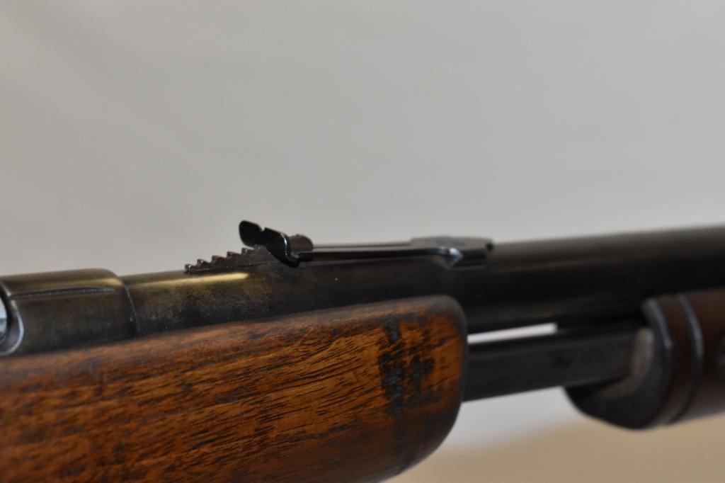 Gun. Nobel Model 235 22 cal Rifle.