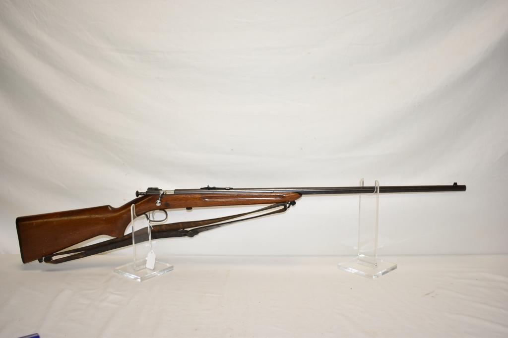 Gun. Winchester Model 60A 22 cal Rifle