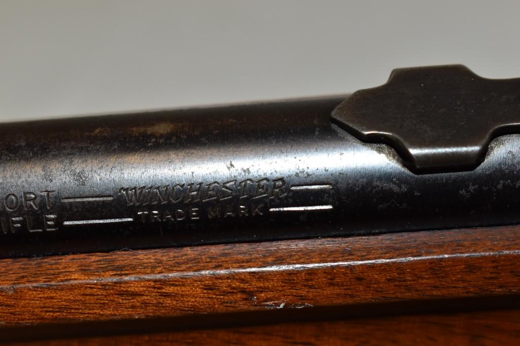 Gun. Winchester Model 60A 22 cal Rifle