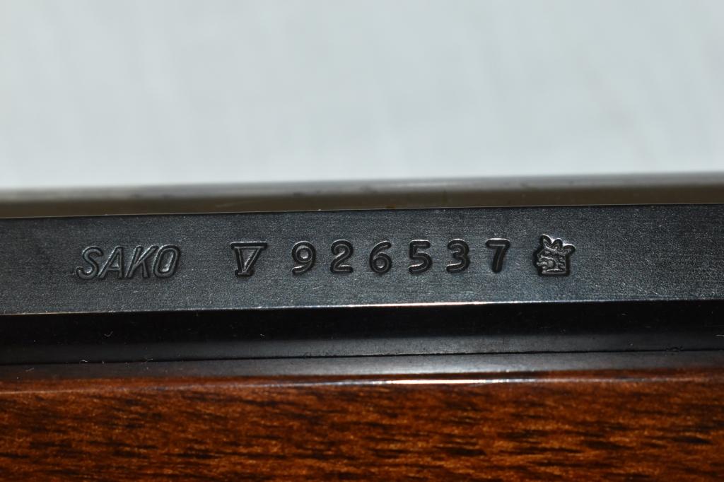 Gun. Sako Model V 338 win cal Rifle