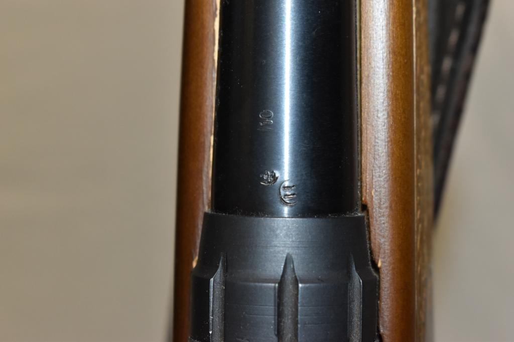 Gun. Savage Model 110E 30 06 cal Rifle