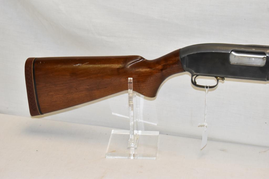 Gun. Winchester Model 12 12 ga Shotgun