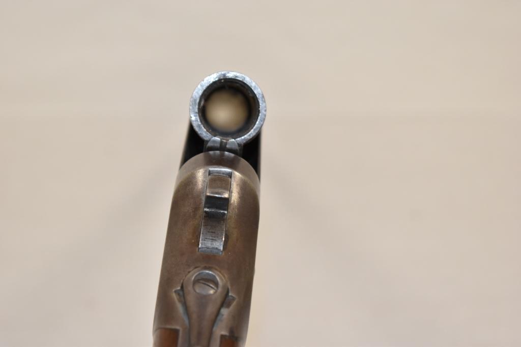 Gun. Harrington & Richardson 12 ga Shotgun