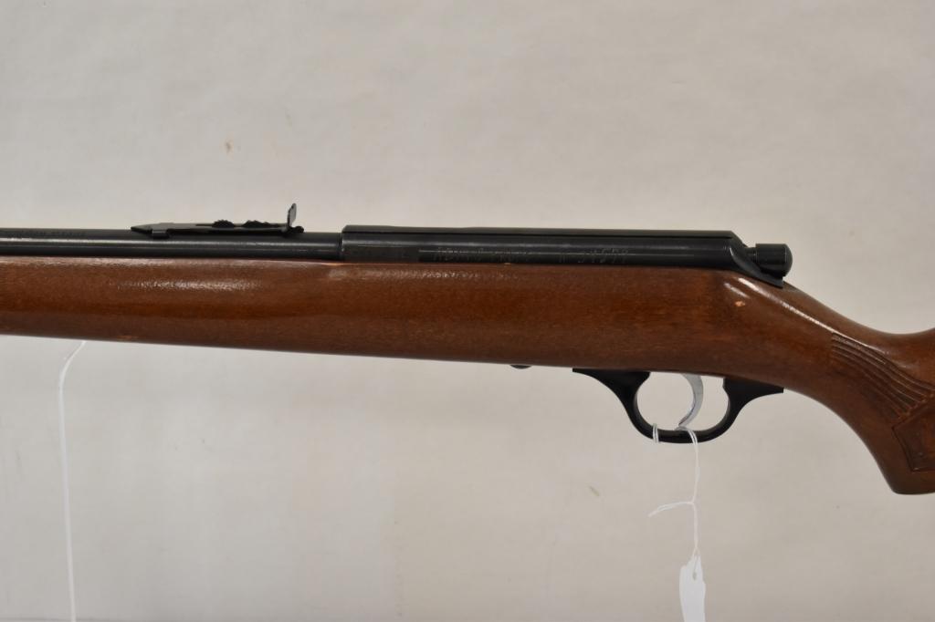 Gun. Glenfield Model 15 22 cal Rifle