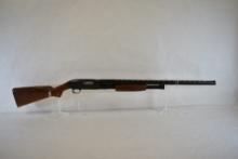 Gun. Winchester Model 12 16 ga Shotgun