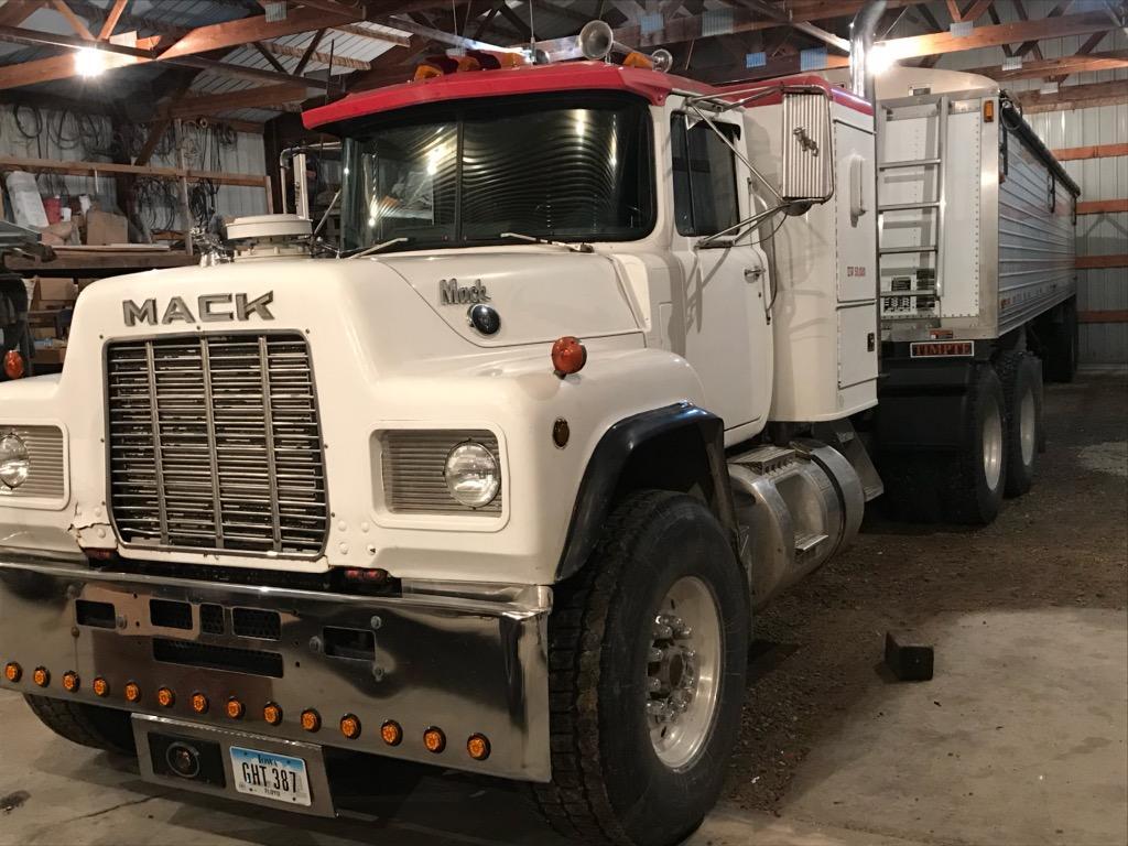 1986 Mack