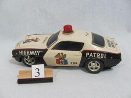 1 in lot, Highway Patrol PD 702 tin, battery operated, (battery  case plast